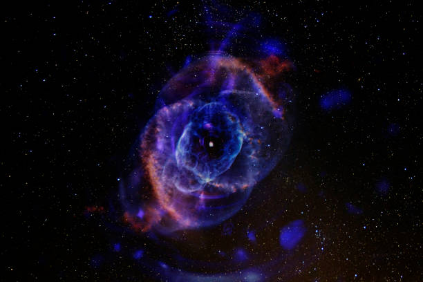 Базовый курс по астрофизике: космология, черные дыры, звезды.